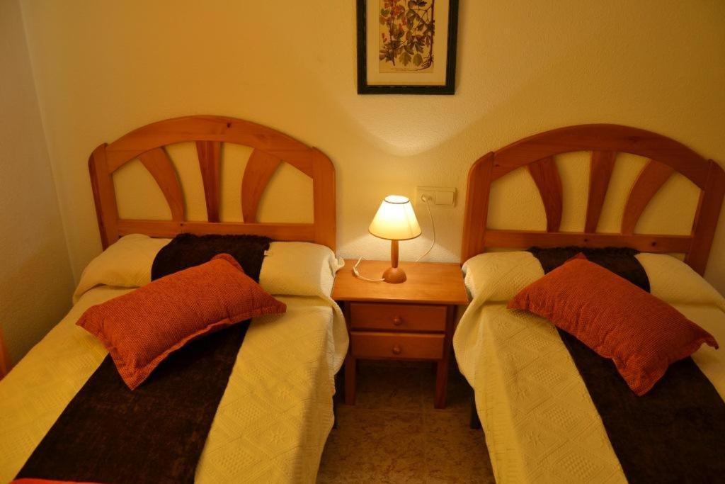 Apartamentos Turisticos Puerto Tomas Maestre Ла-Манга-дель-Мар-Менор Екстер'єр фото