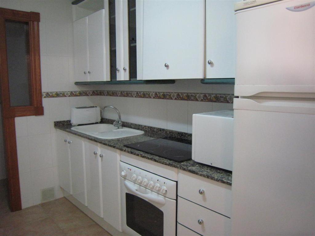 Apartamentos Turisticos Puerto Tomas Maestre Ла-Манга-дель-Мар-Менор Екстер'єр фото